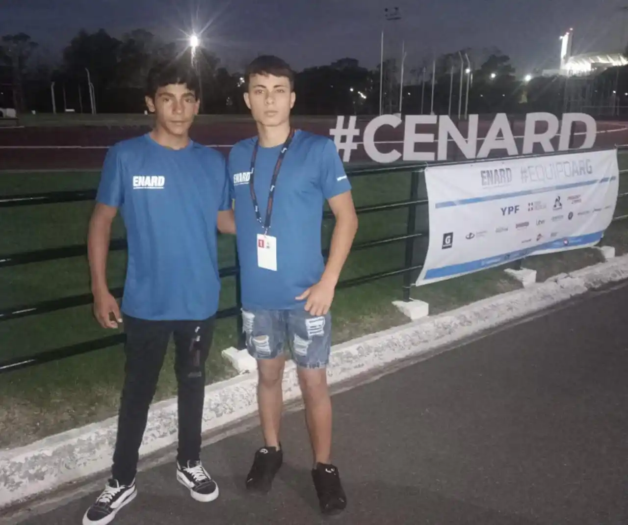 Iván Cacho y Thiago González, palistas de Las Canaletas, forman parte del Campus DAR.