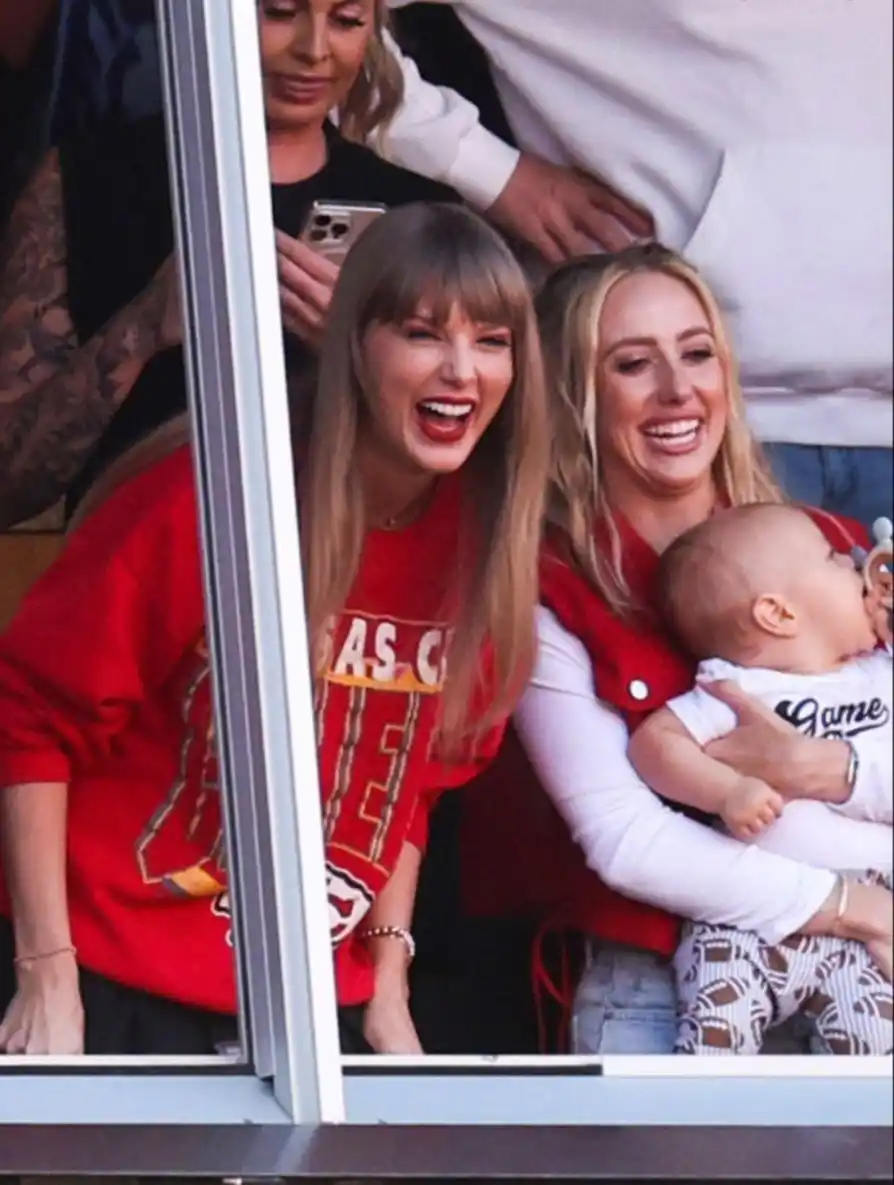 Polémica: ¿la NFL considera a Taylor Swift más importante que a Lamar Jackson?