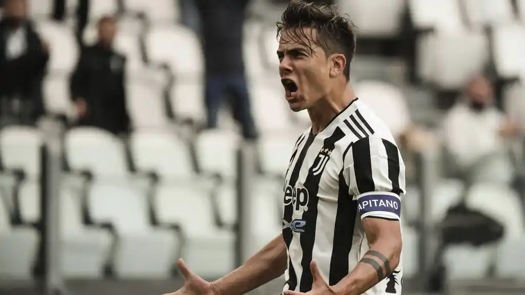 Dybala salió llorando de la cancha