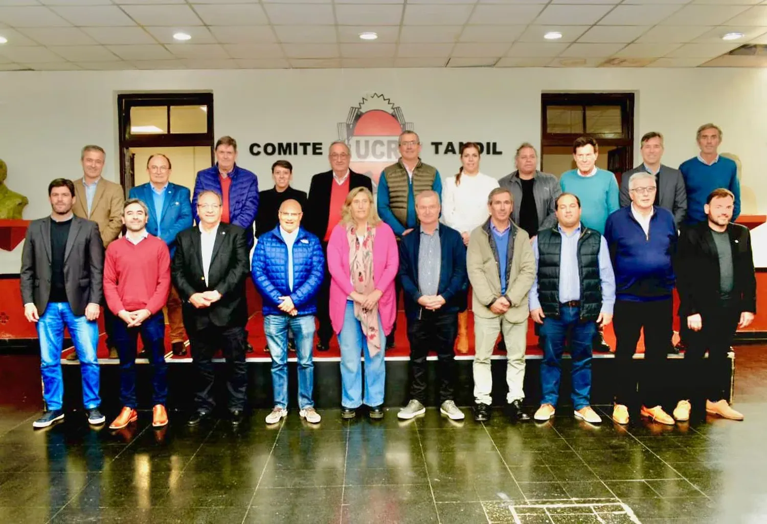 Habemus acuerdo en el Foro de Intendentes Radicales: En Tandil hubo fumata 'boina blanca' y ya se alinean rumbo a 2025