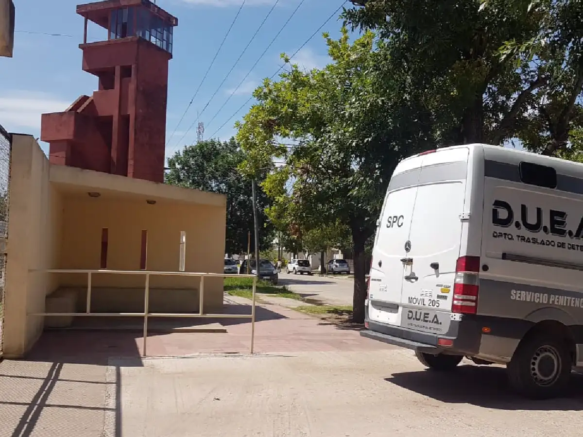 Le faltaban 24 días para salir, se fugó y lo atraparon