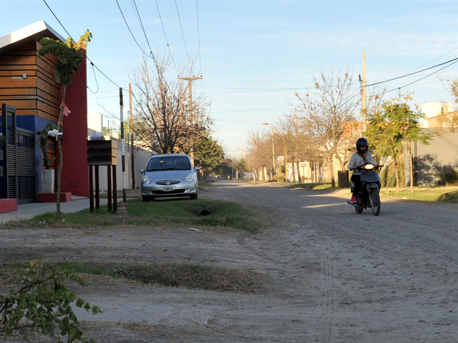 Aprueban nuevo plan para terminar con las calles de tierra