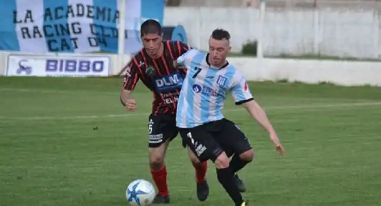 “Me tiré arriba del árbitro para que no le peguen más”