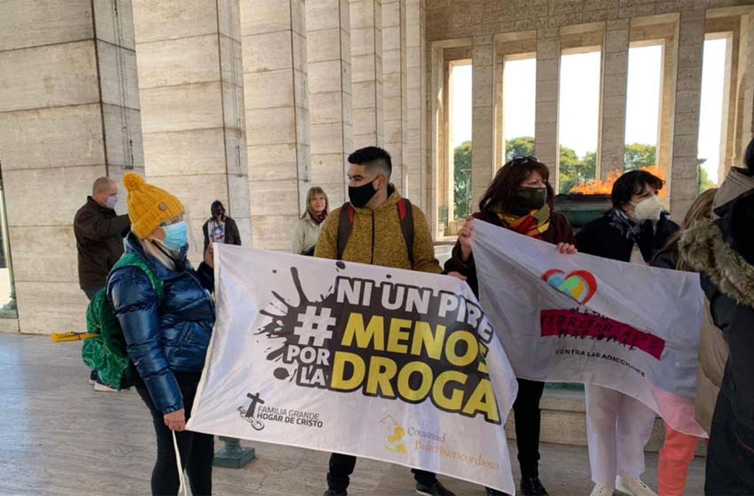 Protesta en el Monumento para pedir por la modificación de la ley de Salud Mental