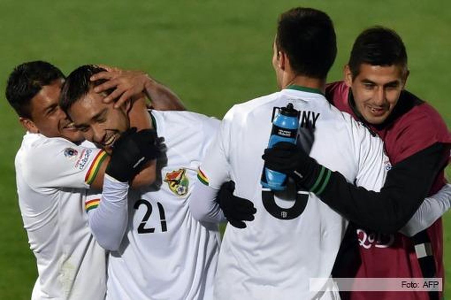 Bolivia le ganó ajustadamente a Ecuador y sueña con la clasificación