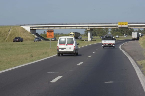 Demoras en la autopista Rosario-Córdoba por un choque en cadena