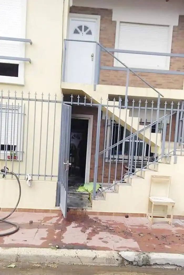 Bomberos Voluntarios  contuvo un incendio en  el radio céntrico