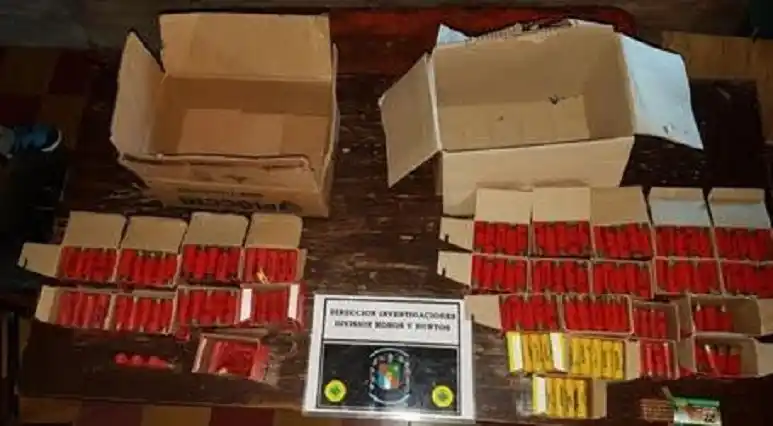 Secuestran cajas con cartuchos de diversos calibres