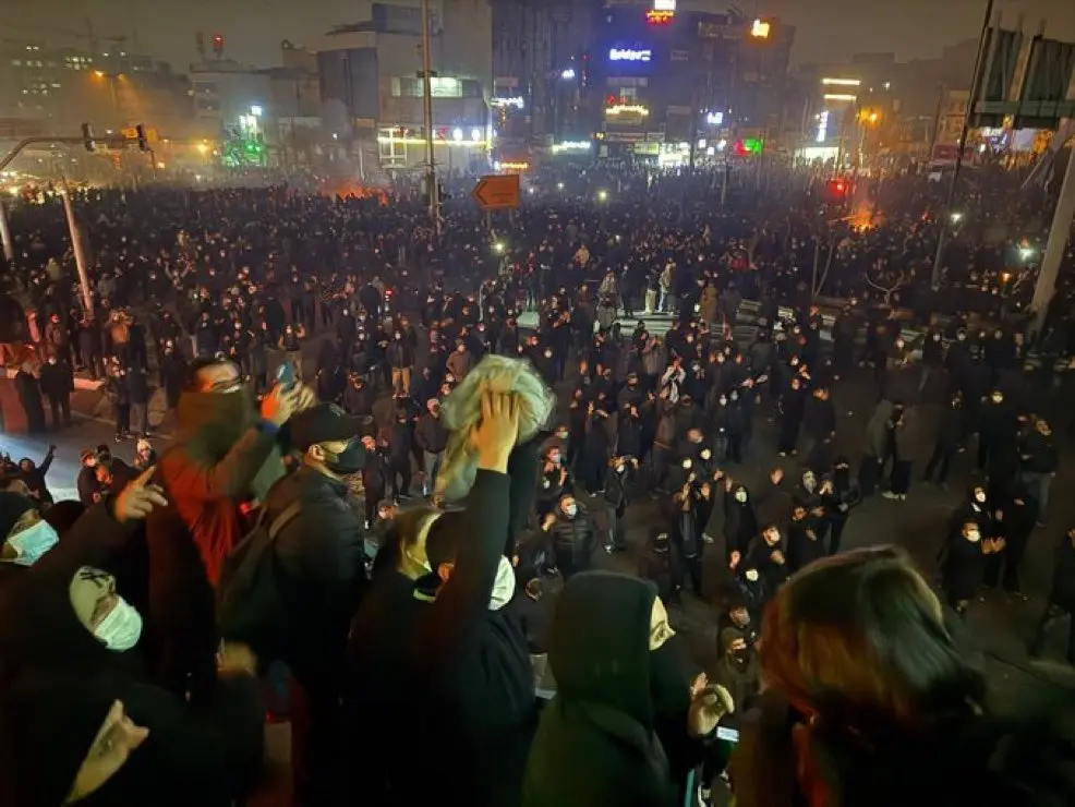 Protestas en Irán dejan entre 12.000 y 20.000 muertos en apenas dos semanas