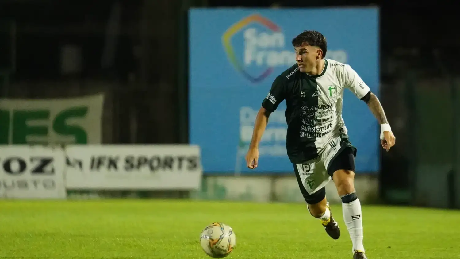 El equipo de Cristian Álvarez intentará volver al triunfo cuando visite este miércoles a San Martín de Formosa, único puntero de la Zona A.