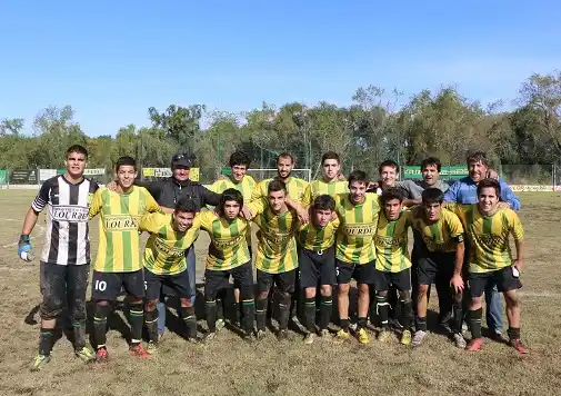 Sarmiento ganó y alcanzó la punta en Sub-20