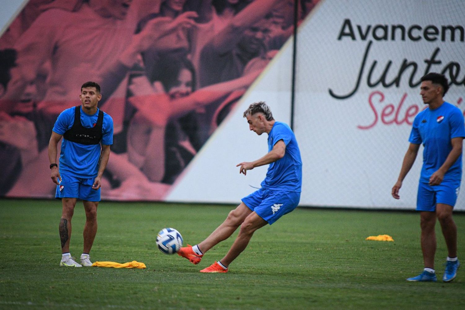 Juanfer Alfaro debuta en la Copa Libertadores con Nacional de Paraguay