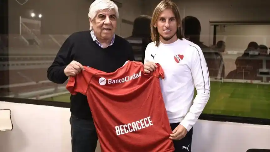 Presentaron a Beccacece: "quiero un equipo que sea protagonista"