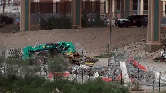 SUEÑOS ROTOS: comienzan a reforzar el muro fronterizo en Ciudad Juárez