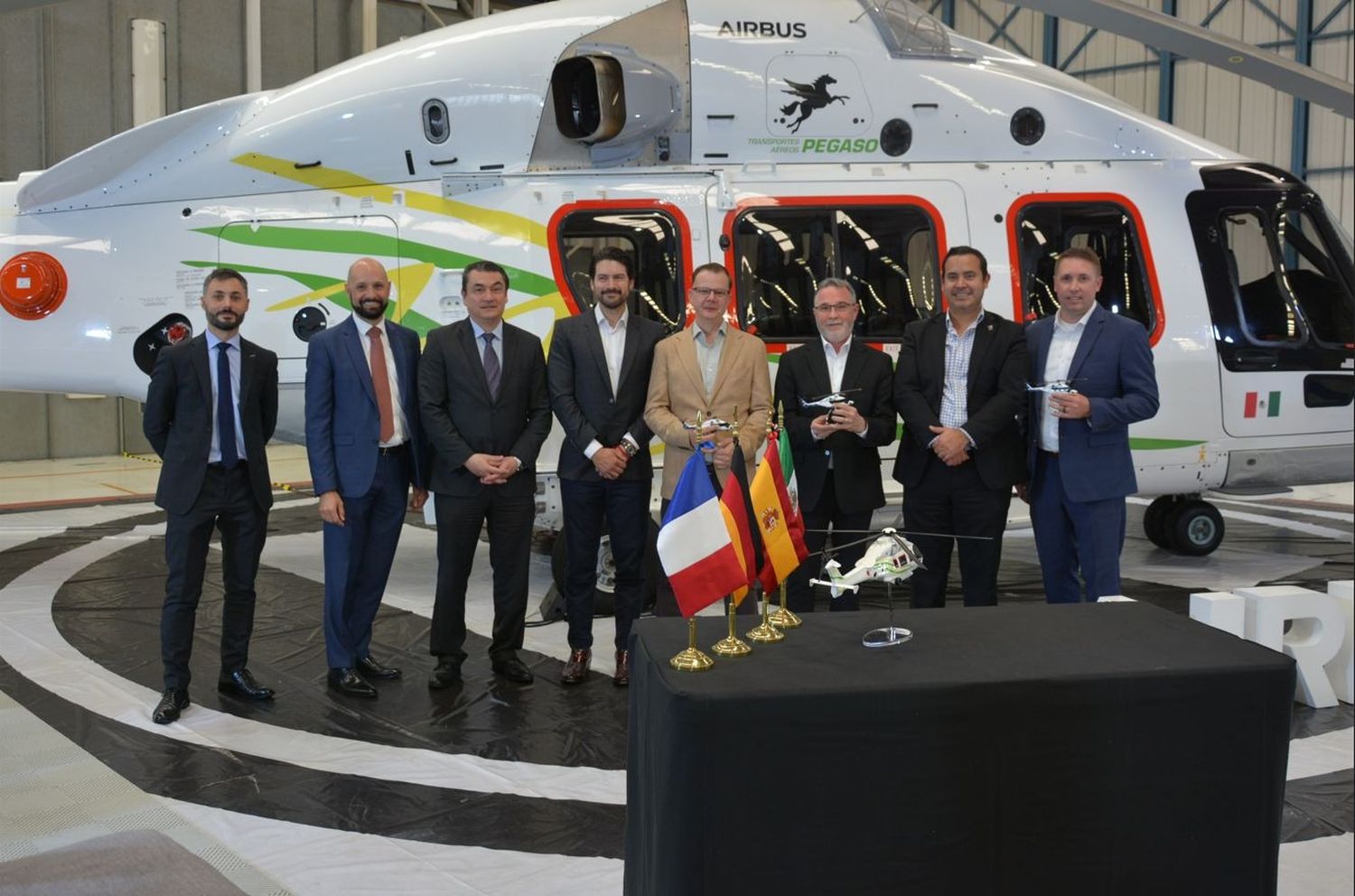 Transportes Aéreos Pegaso recibió un nuevo Airbus H175