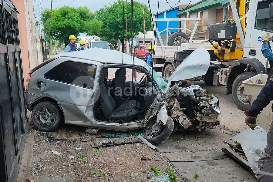 Un conocido cantante de cumbia santafesina se accidentó en Rafaela: ¿cómo se encuentra?