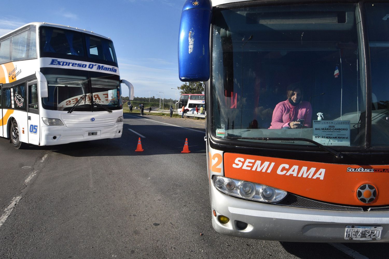 Volverían los cortes de transportistas de turismo