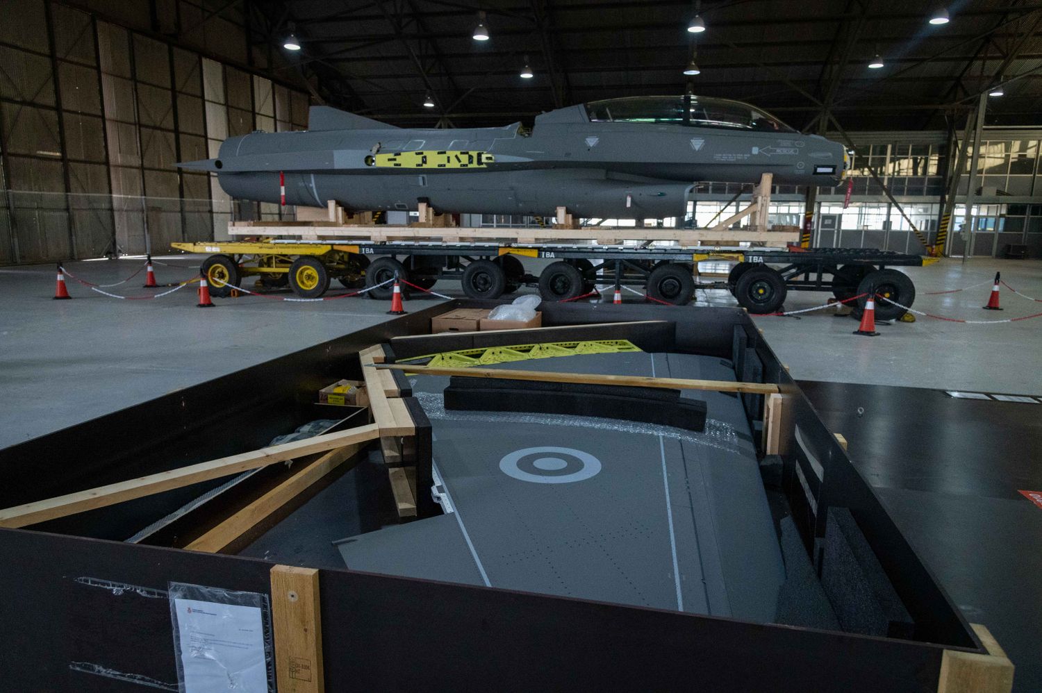 f16 18-12-24 - 2