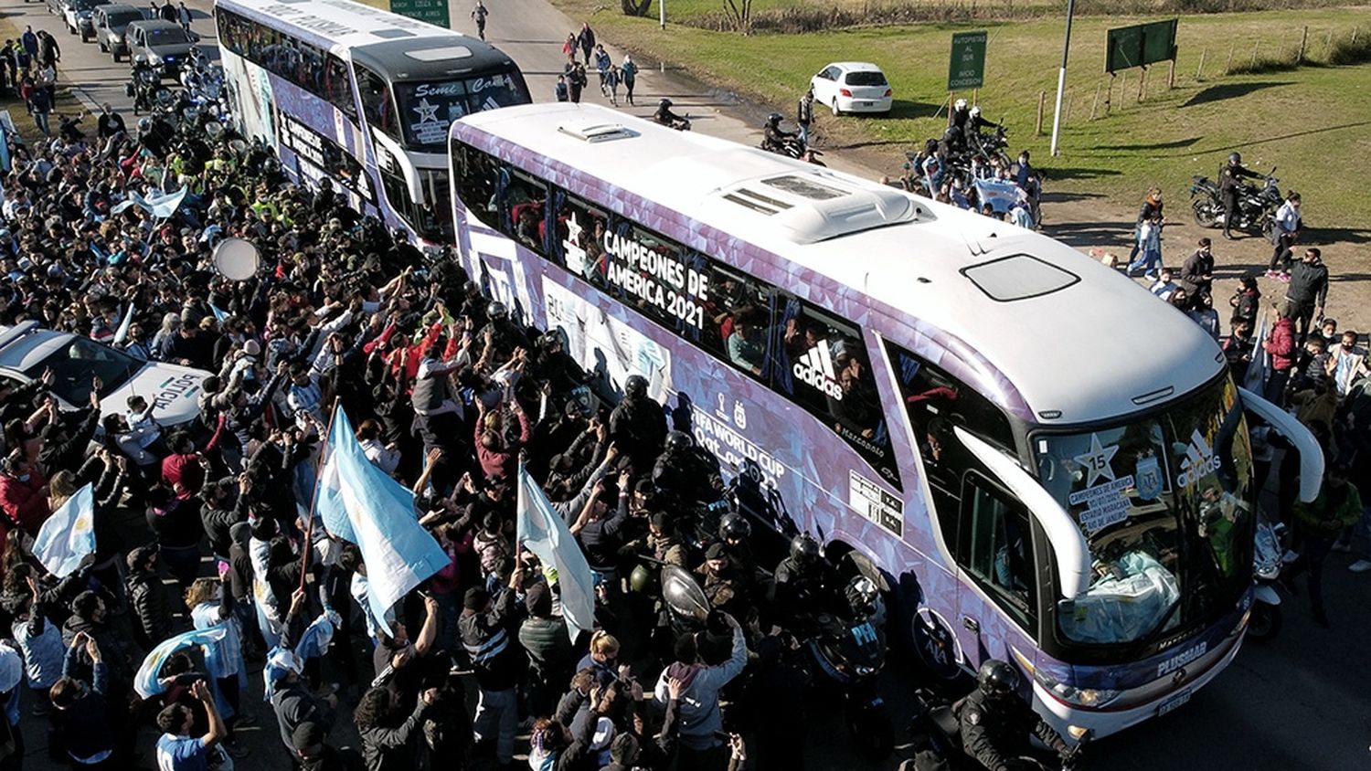 La Selección recibe el afecto de los fanáticos