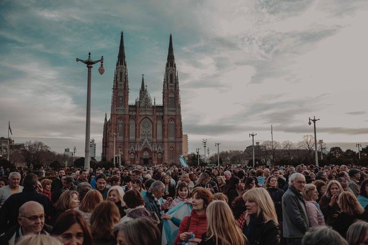 #24A Vidal también agradeció la marcha a favor del gobierno