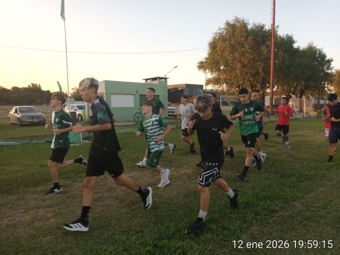 El Club Atlético Brown puso en marcha la pretemporada 2026 en San Vicente - 2