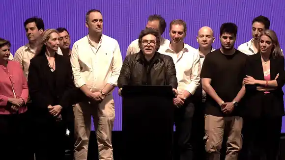 Milei en el cierre de campaña del oficialismo: "Argentina está recorriendo un camino distinto"