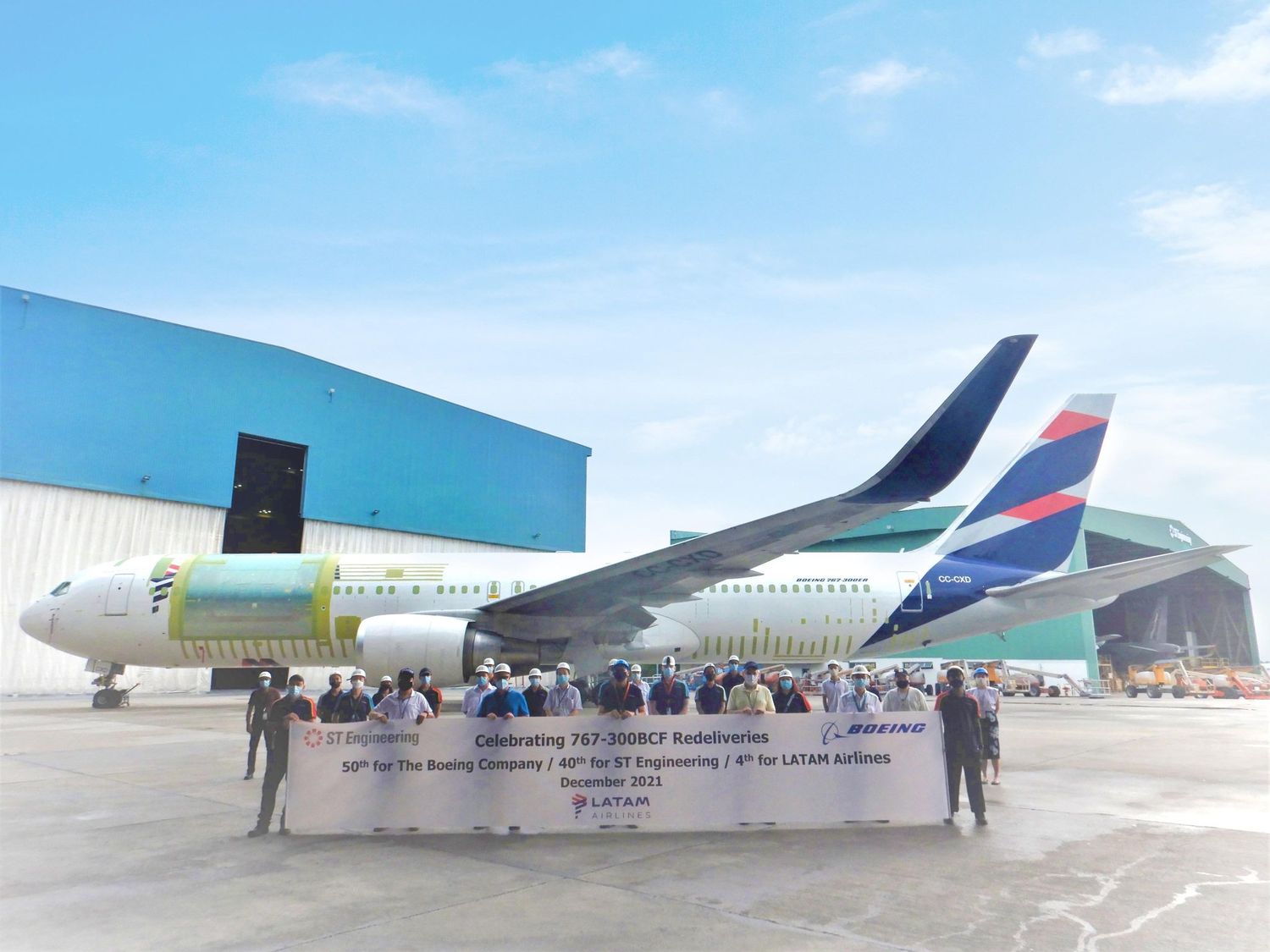 El Boeing 767-300BCF número 50 fue para LATAM Cargo