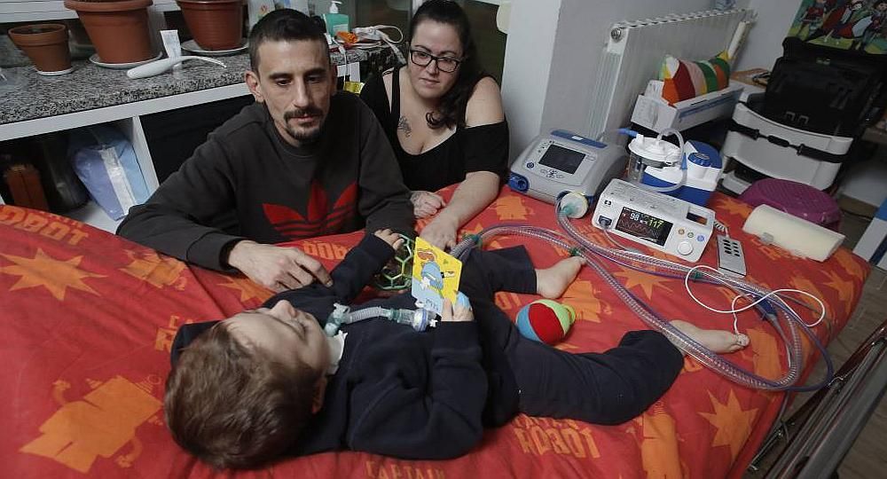 Pese a la ley gratuita, electrodependientes todavía pagan elevadas facturas en la Provincia