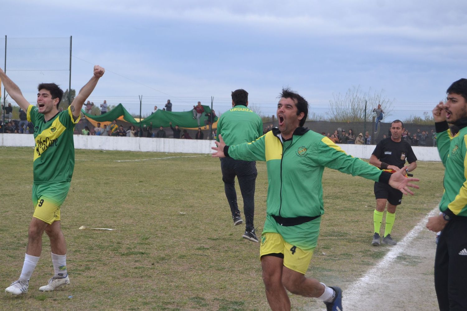 Urquiza recibirá a Barrio Norte en el partido de "ida" por la final del Oficial en donde está en disputa la copa Gabriel "Tito" Estapé. La expectativa está en creciente.
