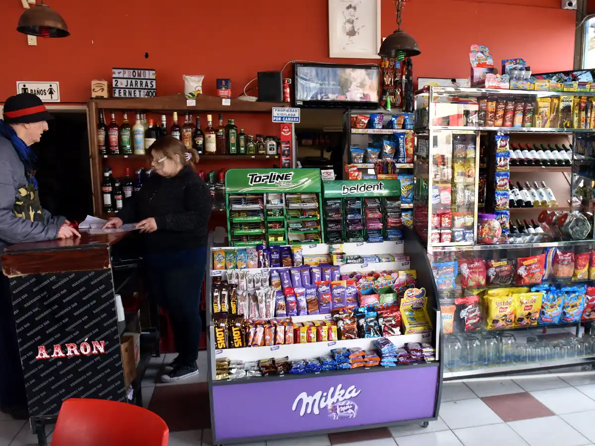 Kioscos piden que los incluyan en recorte del IVA