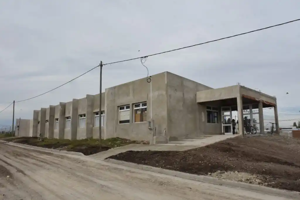 Establecimientos educativos de Crespo dieron inicio al ciclo lectivo 2025