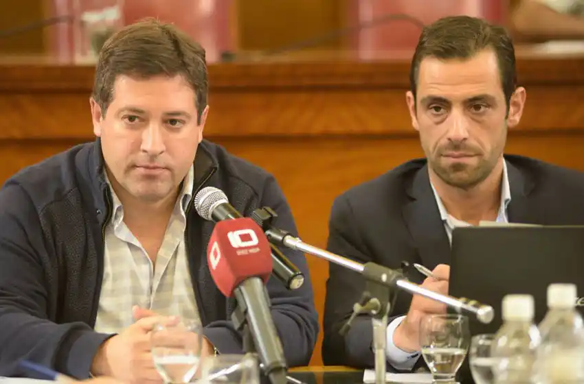 "Mourelle no entiende de política y sólo confunde a la gente"