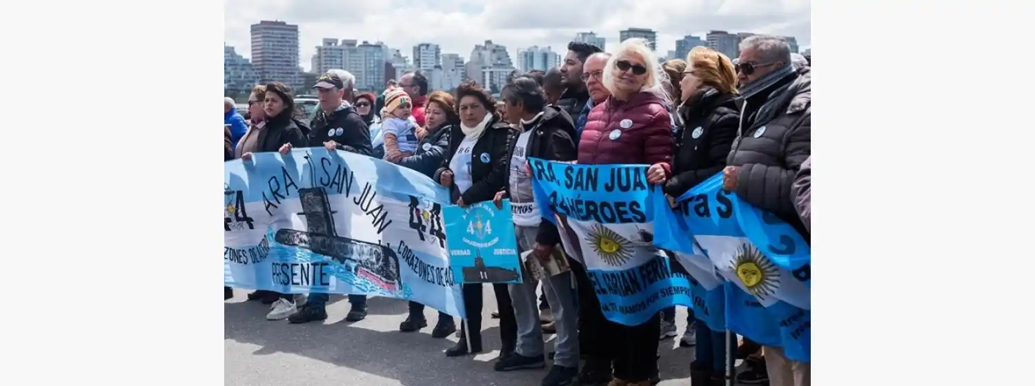 ARA San Juan: reclamaron la confirmación del procesamiento de Macri por espionaje