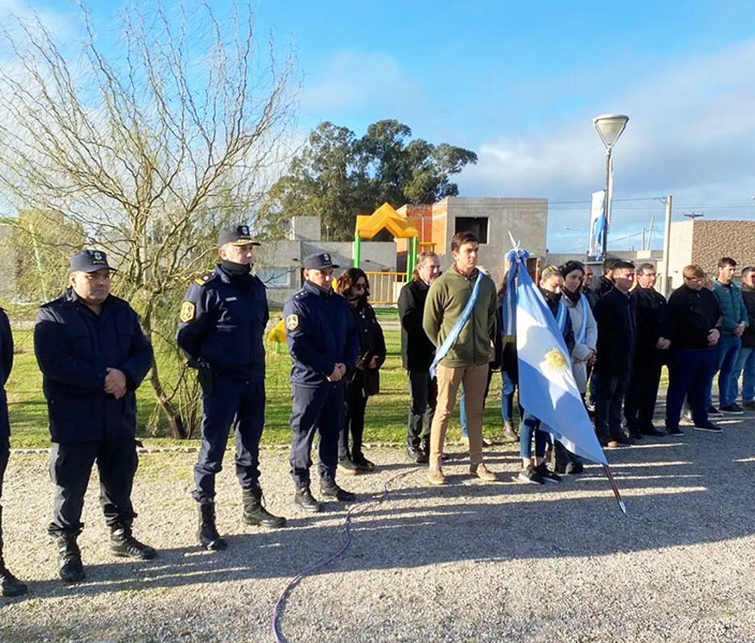 Acto en la plaza Güemes