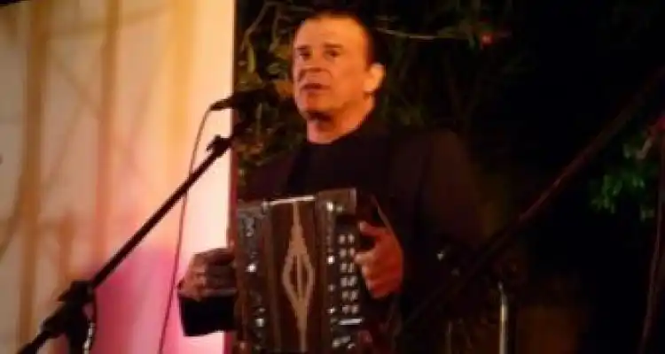 Tarragó madruga con chamamé