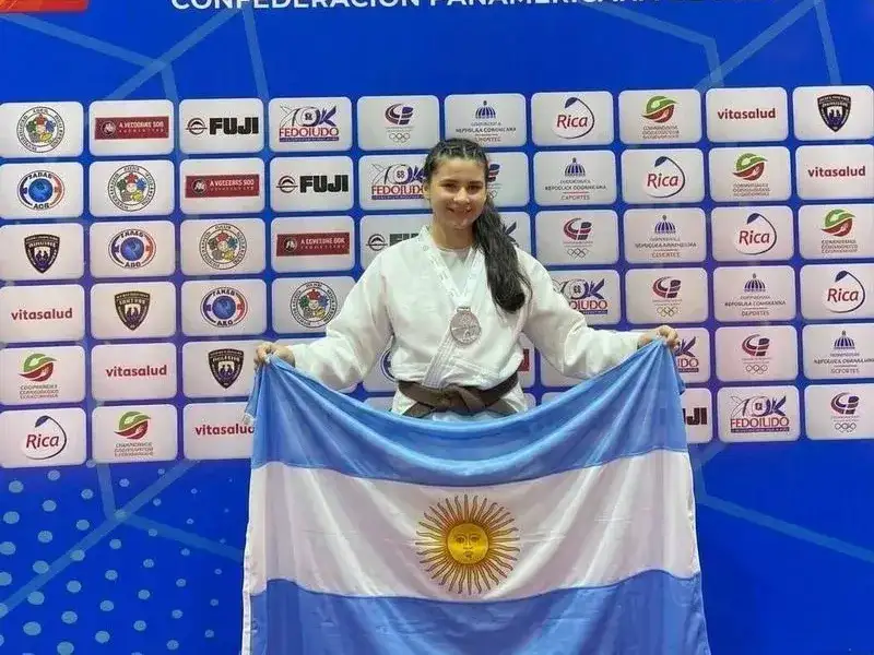 Mariana Mobilio ganó la medalla
de plata en República Dominicana