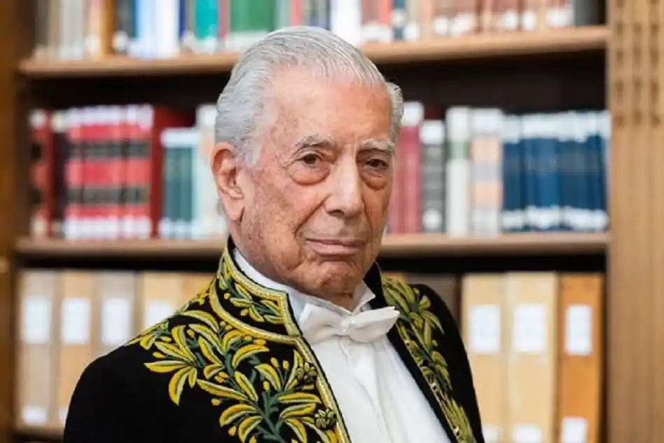 Mario Vargas Llosa hizo historia al ingresar a la Academia Francesa