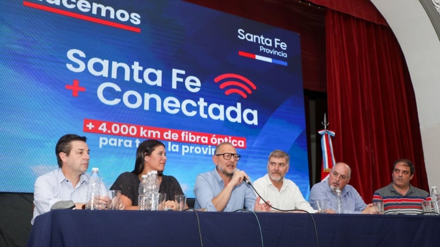 Más de 80 localidades se adhirieron al programa Santa Fe + Conectada