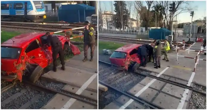 Morón: cruzó en su auto con la barrera baja, el tren lo arrolló y se salvó de milagro