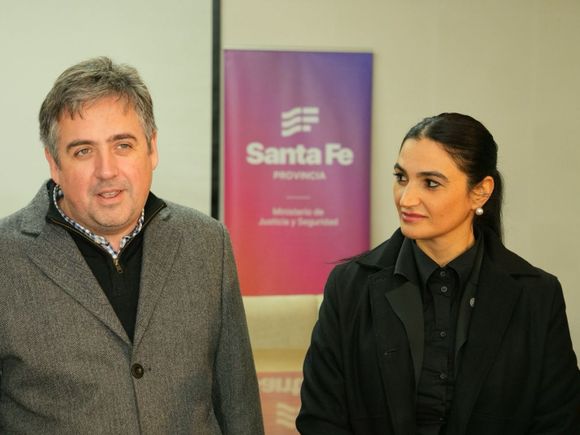 Eva Cainelli asumió oficialmente como directora general de la Policía de Investigaciones (PDI)