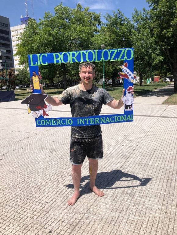 Nuevo Licenciado en Comercio Internacional: Matías Bortolozo