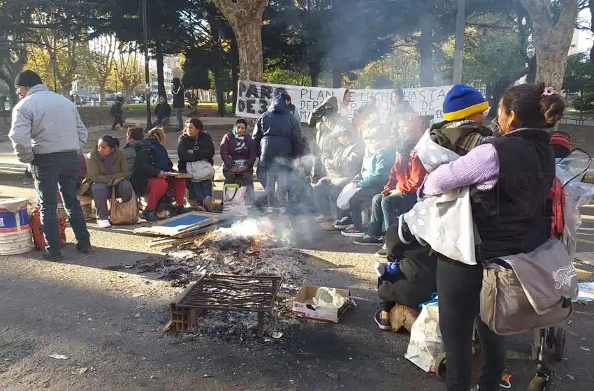 Polo Obrero: postergan el levantamiento del acampe
