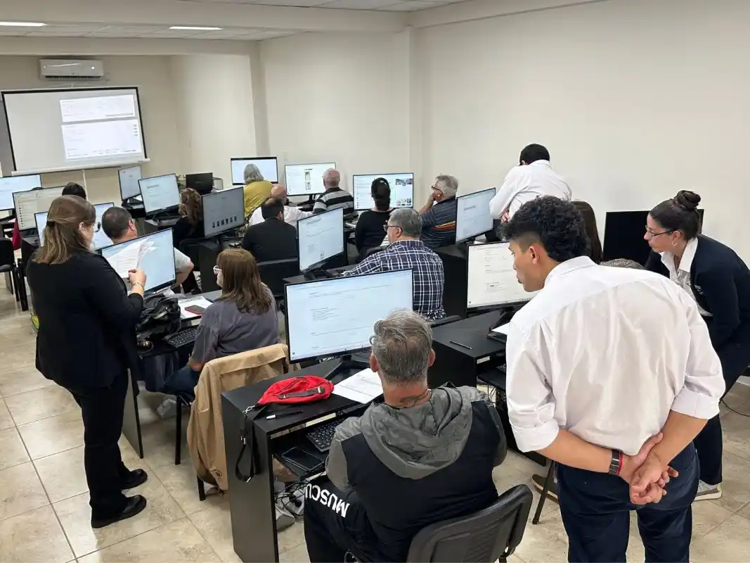 Impulsan talleres de asesoramiento para garantizar el registro de los prestadores locales en el sistema turístico provincial