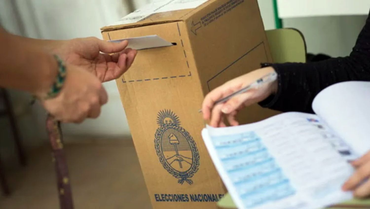 Detectan cuatro partidos que presentaron 170 candidatos falsos para cobrar millones del Estado