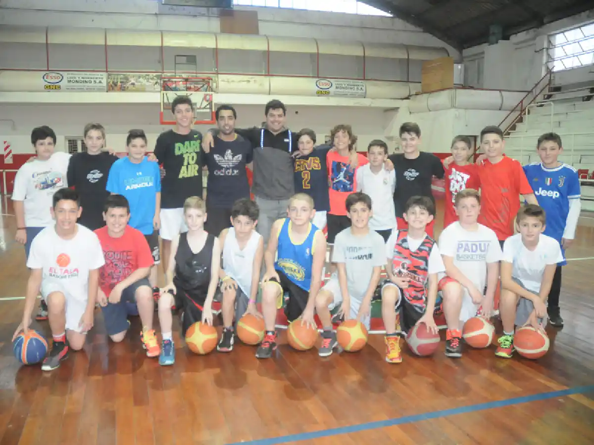 La fiesta del “minibásquet”