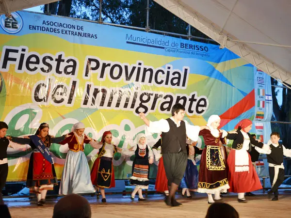 Berisso: Comenzó la 37° Fiesta Provincial del Inmigrante