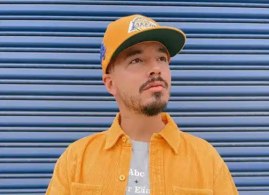 J Balvin se convertirá en padre (+Video)
