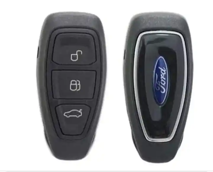 Lorena perdió la llave de su Ford Focus.