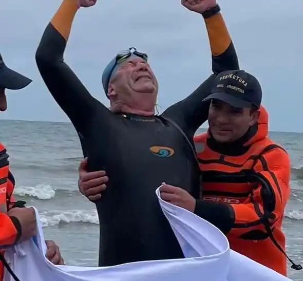 La emoción de Ressia al concretar el nuevo desafío en aguas abiertas.