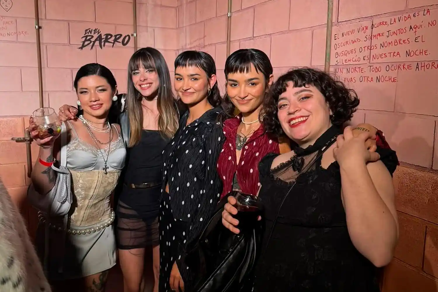 Diana y Carmina Gonella segunda temporada de “En el barro” en Netflix - 5